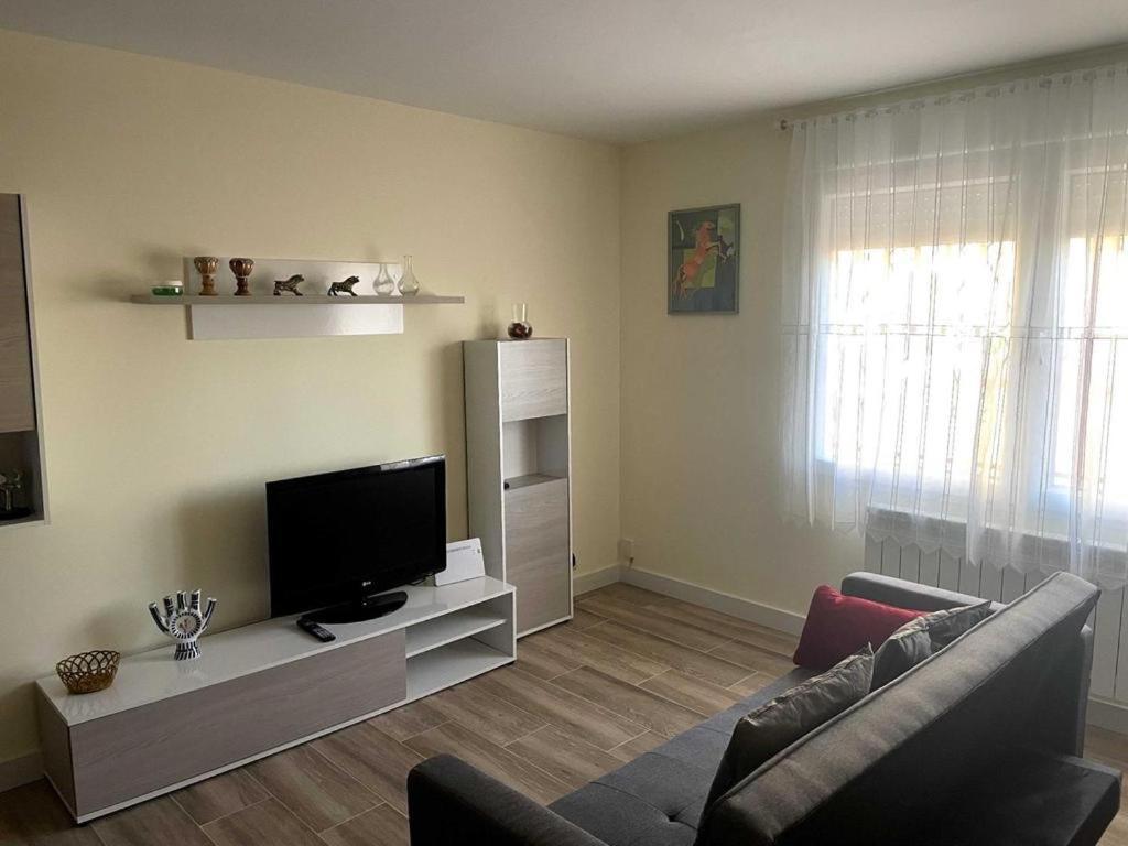 Apartamento Turistico Avila Vut Exterior foto